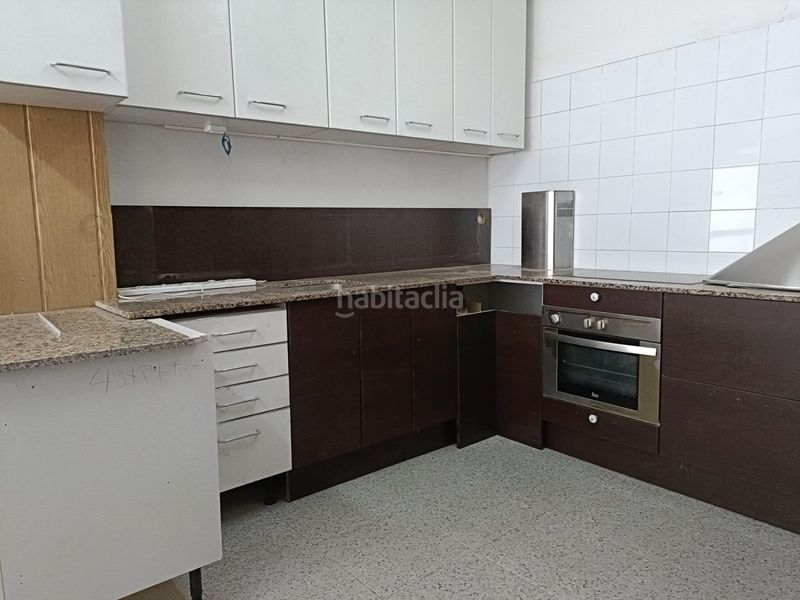 Foto 85bd53e8-6aa7-40a4-a2dc-4f2604b2983a. Local comercial a Zona Nord Rubí