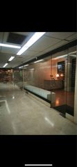 Alquiler Local Comercial en Centre. Local comercial
