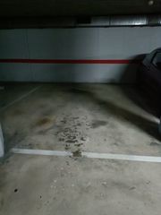 Autoparkplatz in Mercat. Plaza de parking mercat