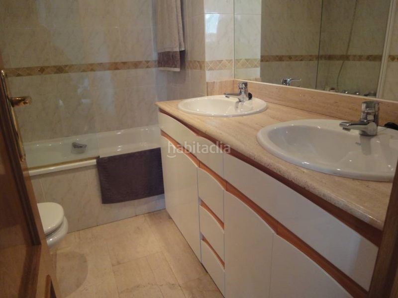 Foto d824b3ef-67c6-44a7-8ff2-65d5a1dcda46. Pis amb aparcament a Zona Nord Rubí
