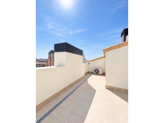 Zweistöckige Wohnung in Can Fatjó-Sant Jordi Park-Plana del Castell