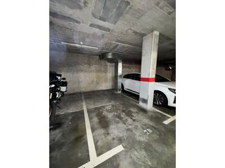 Aparcament cotxe a La Serreta