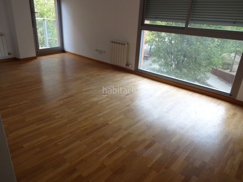 Foto 8e2e842e-512e-432f-8beb-7ae7fbc94908. Rent flat with heating parking in Centre Rubí