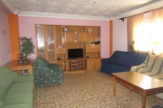 Casa  Lugar marchena. Dos viviendas en marchena