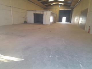 Industrial building in Torrecilla