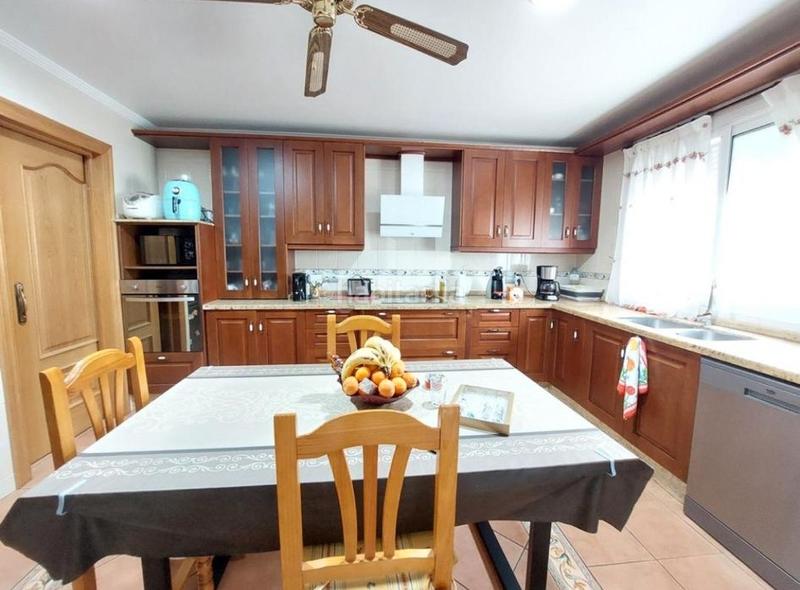 Foto c0df4a60-6146-4191-8210-b3ae27daa140. Casa adosada duplex cuatro dormitorios en La Hoya Lorca
