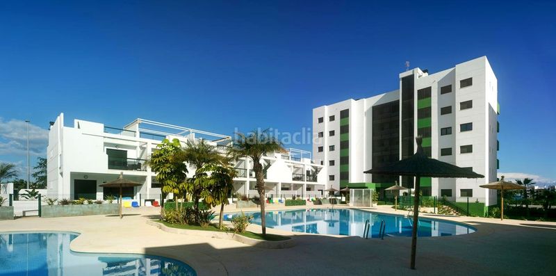 Foto 5ea0cb55-9832-4913-9845-73aa50f8eadb. Pis amb piscina a Mil Palmeras Pilar de la Horadada