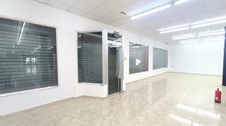Local Comercial  Doctor artero guirao. Pv535. local comercial en venta