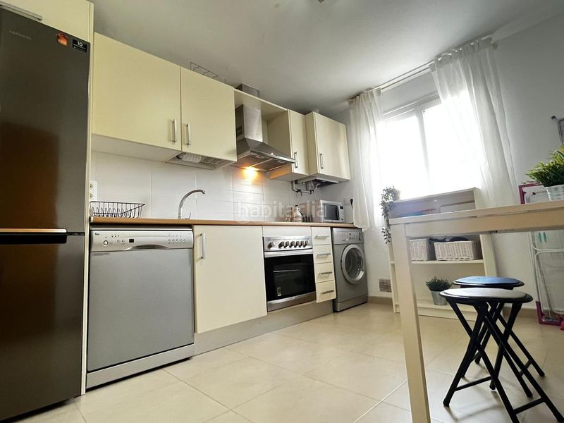 Foto b94374f2-714d-476b-87ad-a6063fab3f15. Planta baixa amb calefacció aparcament piscina a Murcia