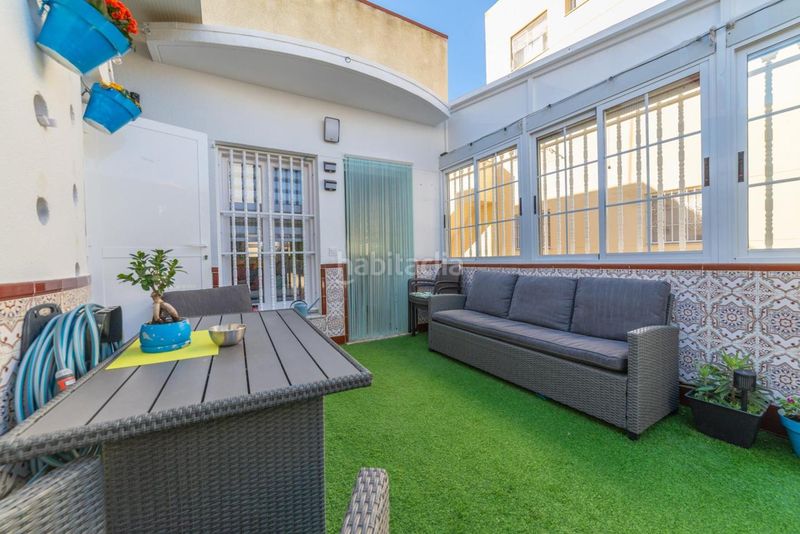 Foto 3db966f1-6dd1-4813-8dd0-418014f4c3a9. Planta baixa a Centro Alcázares (Los)