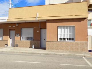 Casa  Calle crucero baleares. Pv639. casa en planta baja a 200m de la playa para reformar