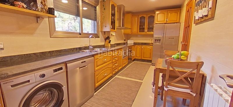 Foto 010e59a5-b8af-4ed1-8ac6-acdc631f51b8. Chalet exclusivo chalet en zona residencial en Sant Esteve Sesrovires