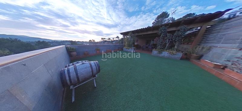 Foto 0ad5f6e5-16d4-4177-aac4-0fbbd1991cf8. Chalet exclusivo chalet en zona residencial en Sant Esteve Sesrovires