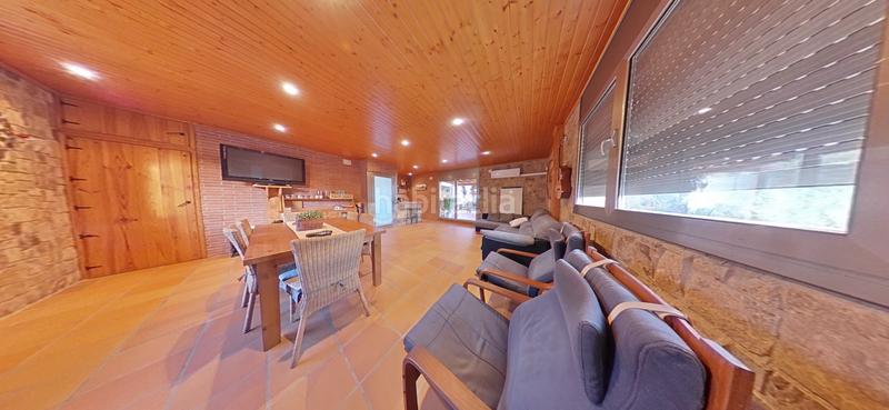 Foto 11b93a87-0a7f-48b1-b795-1fa3a0c0935b. Chalet exclusivo chalet en zona residencial en Sant Esteve Sesrovires
