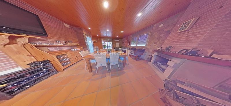 Foto 1f5f9691-f162-4d32-82a1-dcb0051e15c5. Chalet exclusivo chalet en zona residencial en Sant Esteve Sesrovires