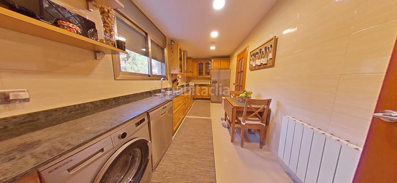 Foto 31eb5b70-1b35-40af-99bf-bc63e809e6ce. Chalet exclusivo chalet en zona residencial en Sant Esteve Sesrovires