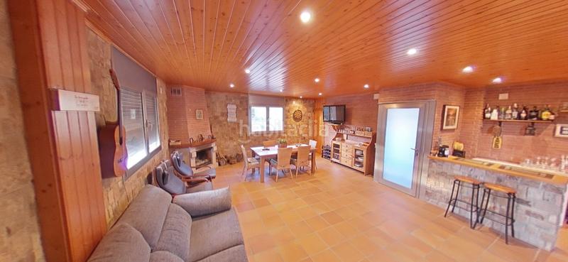 Foto 5513d203-7337-4439-962c-1b681cedf599. Chalet exclusivo chalet en zona residencial en Sant Esteve Sesrovires