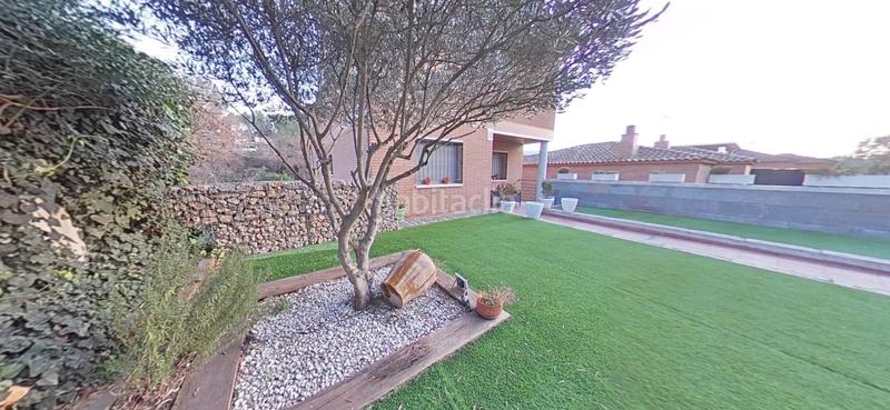 Foto 6d0967b6-3c3b-4f7f-b705-c4d646e6517f. Chalet exclusivo chalet en zona residencial en Sant Esteve Sesrovires