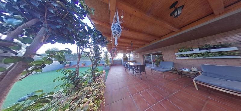 Foto 8750a4d8-fc98-4b59-b6cb-7a3566546548. Chalet exclusivo chalet en zona residencial en Sant Esteve Sesrovires