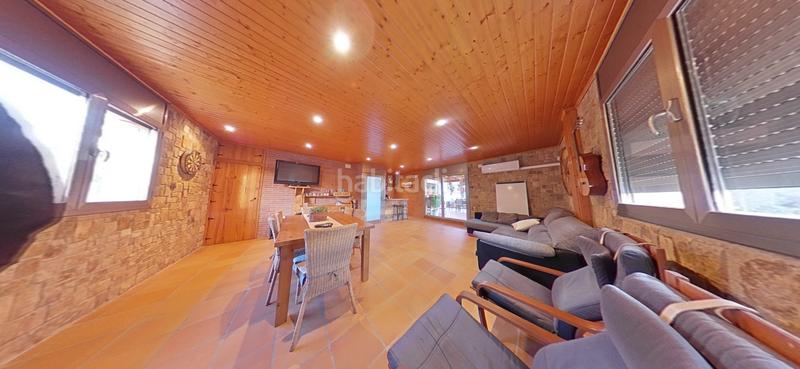 Foto 9cf6ed98-e559-4f8e-8c4d-c7ad462c2d0a. Chalet exclusivo chalet en zona residencial en Sant Esteve Sesrovires