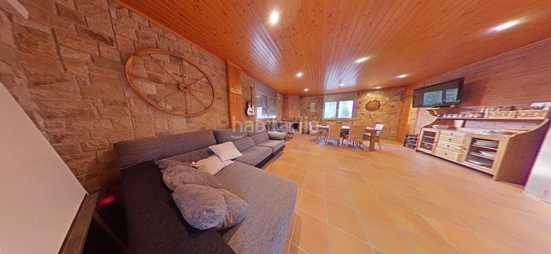 Foto c6f5bd54-89f3-4a15-b6d8-6c6185d57401. Chalet exclusivo chalet en zona residencial en Sant Esteve Sesrovires