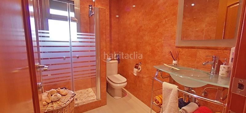 Foto e1dec018-f765-4c1e-acae-621030804216. Chalet exclusivo chalet en zona residencial en Sant Esteve Sesrovires