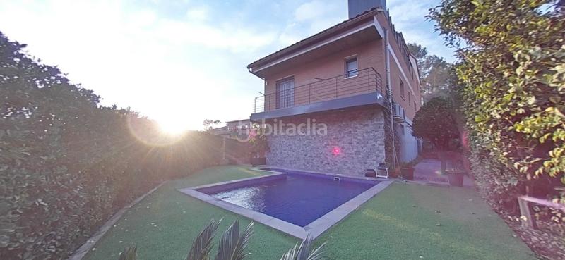 Foto efa84fae-e9a8-469b-b86c-d68f7d040103. Chalet exclusivo chalet en zona residencial en Sant Esteve Sesrovires