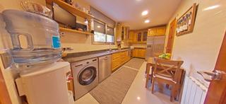 Chalet  Urbanitzaci del pou merli. Exclusivo chalet en zona residencial