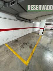 Lloguer Aparcament cotxe  Carrer del passeig. Parking y trastero en el centro