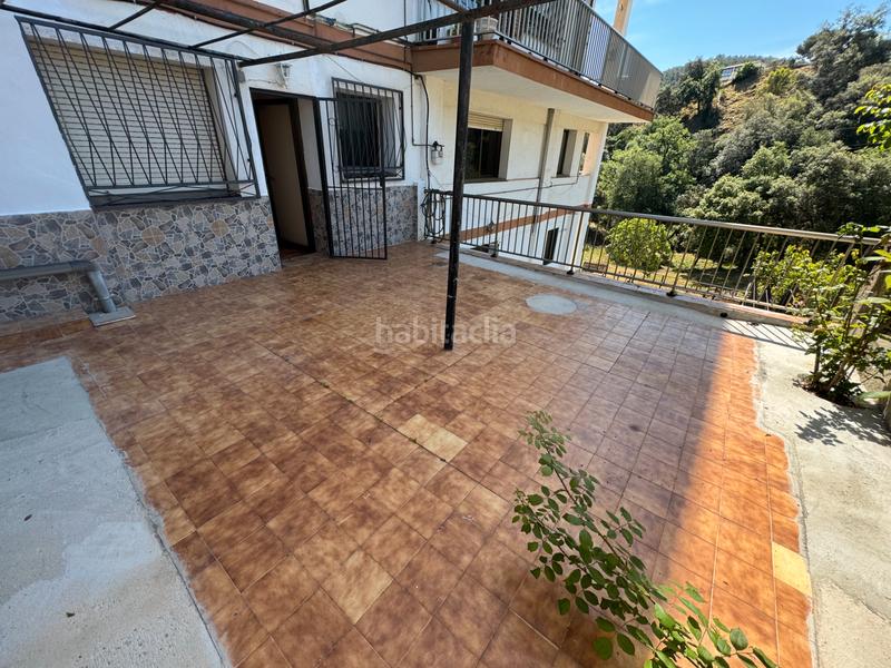 Foto 10f6855f-f162-46fb-92ec-0fe6e42231f1. Chalet  en zona residencial en Castellví de Rosanes