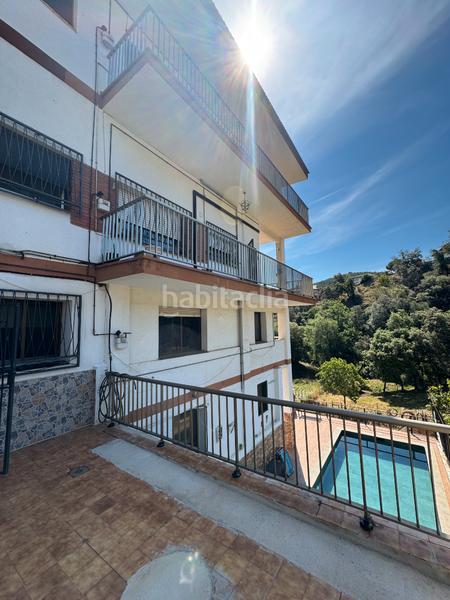Foto 1ec9661a-46c8-47e7-a7d3-962156d74999. Chalet  en zona residencial en Castellví de Rosanes