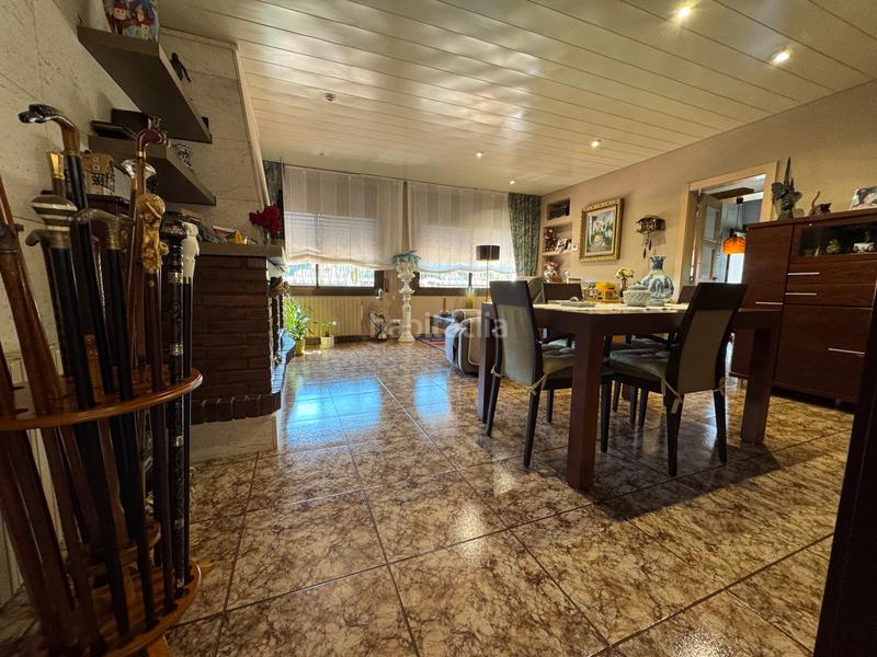 Foto 4f9ef9a1-5e63-4a20-8c45-d8658759f612. Chalet  en zona residencial en Castellví de Rosanes