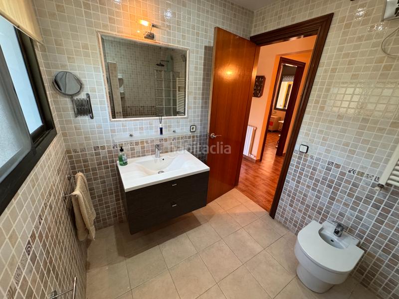Foto 5194098b-9c79-4ebe-bf72-f12c09023cd9. Chalet  en zona residencial en Castellví de Rosanes