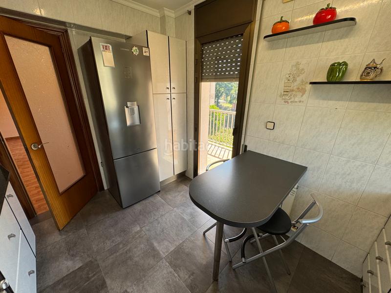 Foto c48b77ba-d96a-40a2-8a0e-68e272a61696. Chalet  en zona residencial en Castellví de Rosanes