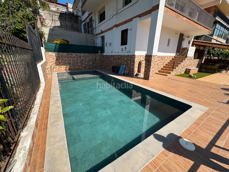 Foto db3f41a2-7f67-4fd8-83c5-84bd8dc187fa. Chalet  en zona residencial en Castellví de Rosanes