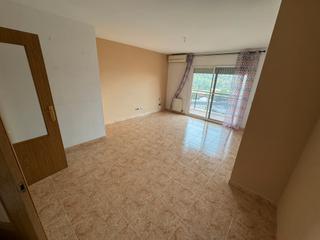 Miete Dachwohnung  Carrer batlle joaquim canals. Piso en zona residencial