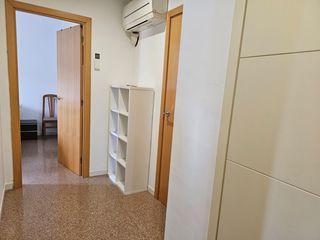 Location Appartement  Carrer de l'anoia. Piso con plaza de aparcamiento en alquiler