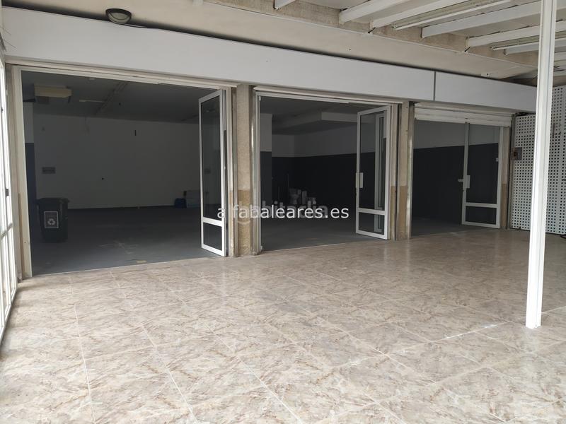 Foto e1f6b772-75ec-49a8-88f9-f0b25ab22c9e. Alquiler local comercial en port d´Alcúdia-platja dálcúdia Alcúdia