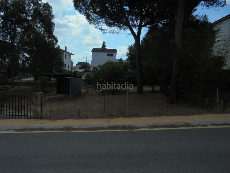 Foto 4e3030f0-4358-4d62-8d02-a4470effabc9. Terreno residencial parcella de 512 m2 a la urbanització de la canyera . terreny quadrat i totalment pla. apte per construirhi xalet unif en Llagostera