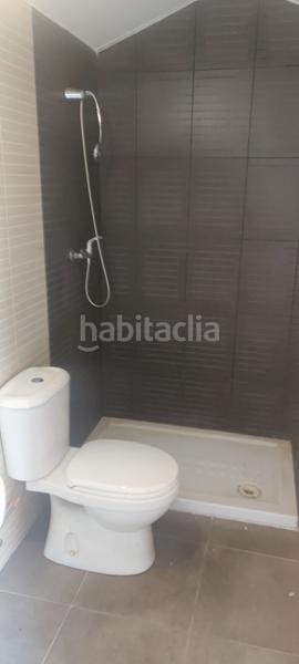 Foto 00a32310-f4c3-48ee-b995-06779a1a3f14. Dúplex  , 3 dormitorios, 2 baños, terraza de 20 m, parking y calefacción a gas. ideal para tu familia. ven a verlo! en Llagostera