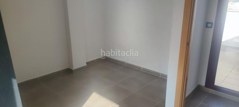 Foto 9cdb9bc8-bcd4-4ca6-b5ec-9f603c8b8868. Dúplex  , 3 dormitorios, 2 baños, terraza de 20 m, parking y calefacción a gas. ideal para tu familia. ven a verlo! en Llagostera