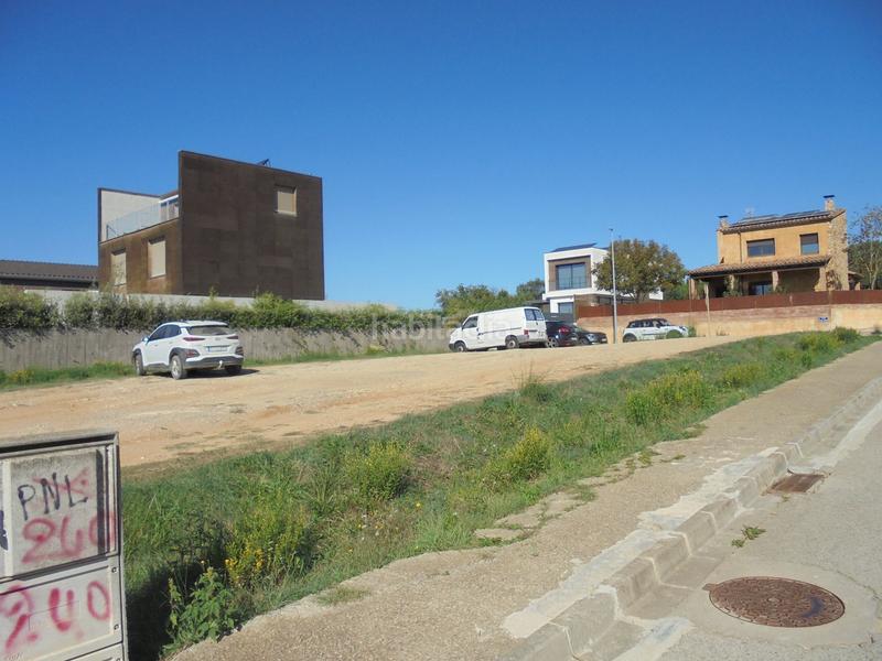 Foto 1c365103-3b75-4852-8eb6-b33843b408a7. Terreno residencial solar edificable de 576 m al c ghandi en Llagostera