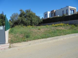 Terreny residencial a Llagostera. Solar edificable de 576 m al c ghandi  llagostera