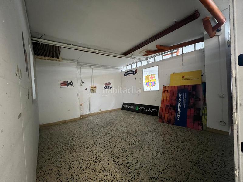 Foto 7315ac99-0c6d-415b-ac81-edf8526b5563. Lloguer local comercial a carrer de quetzal 31 a Barcelona