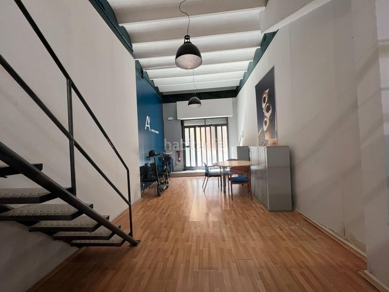 Foto eb71e9f3-700b-4190-a29f-0f56f07478a7. Rent office space with heating in Sagrada Família Barcelona