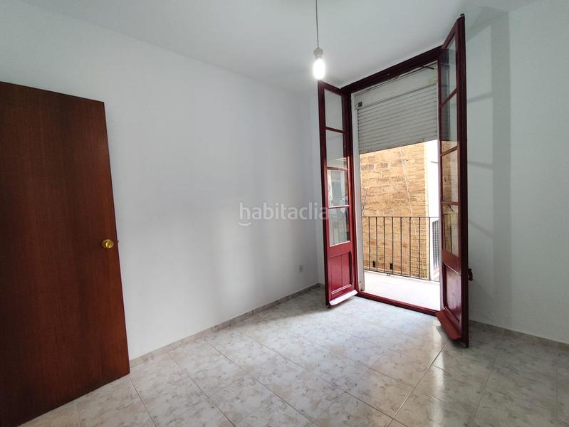 Foto 32612faa-1aac-42a0-af7a-e05bf2f94f20. Flat in Sants Barcelona