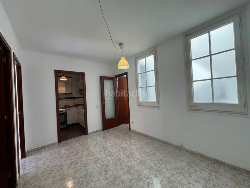 Foto 3a1bbd77-87b0-4f58-9f53-a17424ad0bb1. Pis a Sants Barcelona