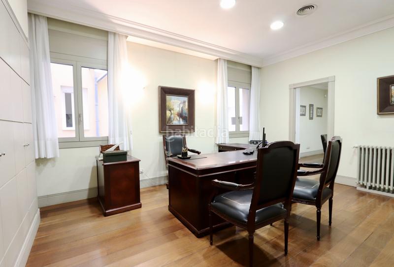 Foto a9df3b1a-6473-4a30-9b3d-0546e46f8bf3. Appartement avec chauffage parking dans Recoletos Madrid