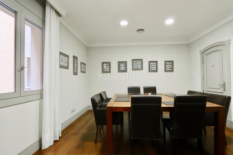 Foto 0aabcb58-0130-4e76-8433-251cddbddf9d. Flat with heating parking in Recoletos Madrid