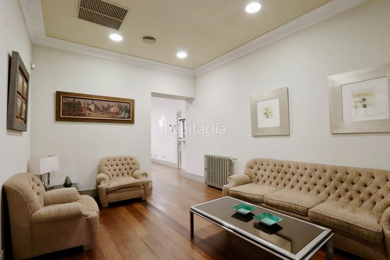 Foto 5b45737c-863f-4539-8b14-8e9cf4f407de. Flat with heating parking in Recoletos Madrid